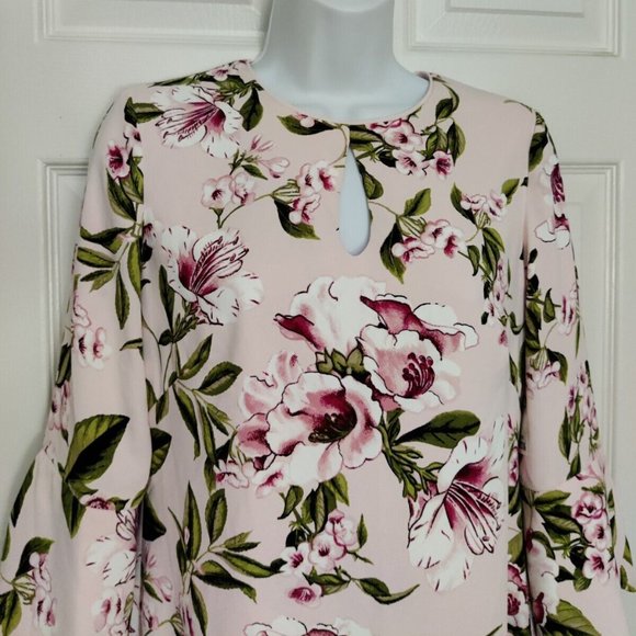 WHBM Floral Petal Sleeve Shift Dress, size 2 - Picture 3 of 7